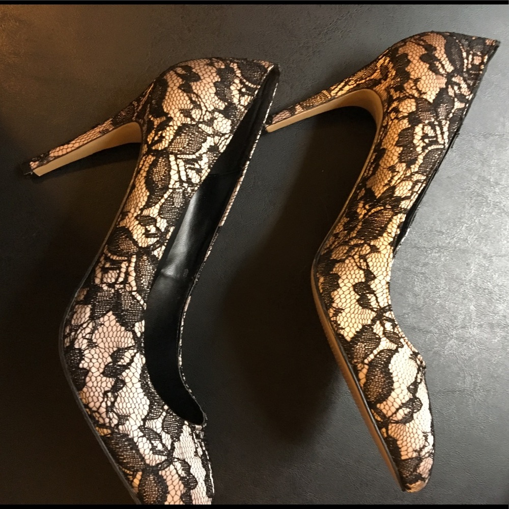 Sexy Ann Taylor Lace Heels 👠